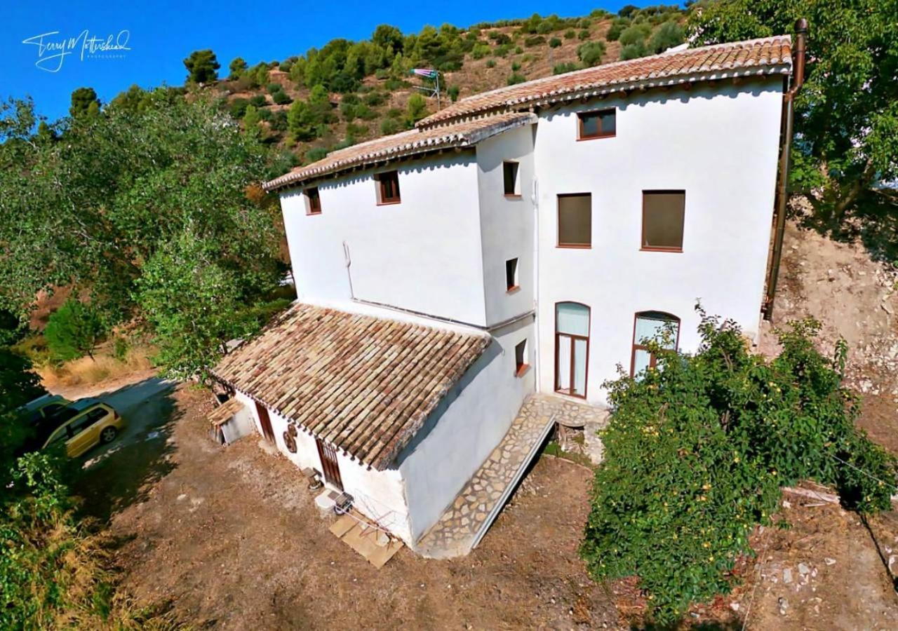 La Casa Del Agua Guest House Монтефрио Екстериор снимка