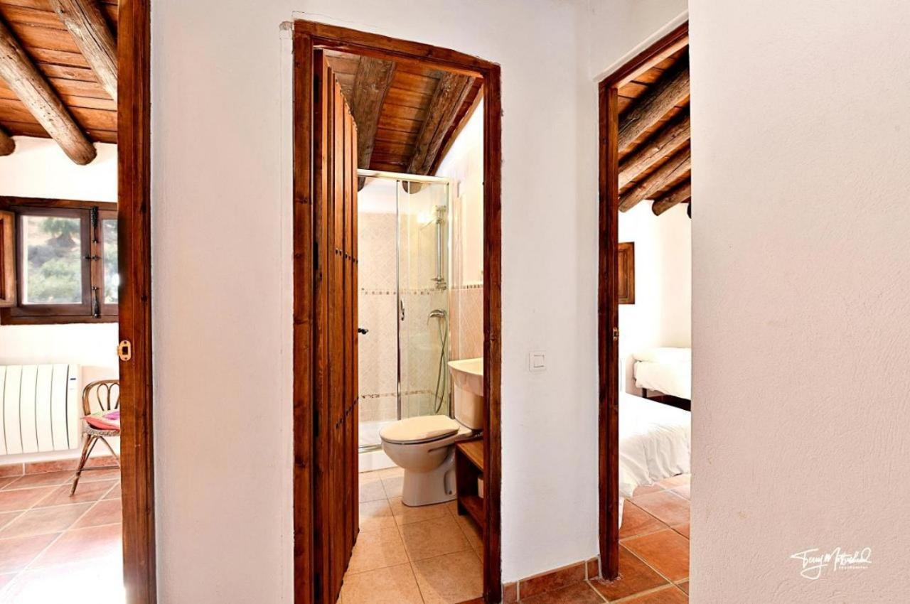 La Casa Del Agua Guest House Монтефрио Екстериор снимка