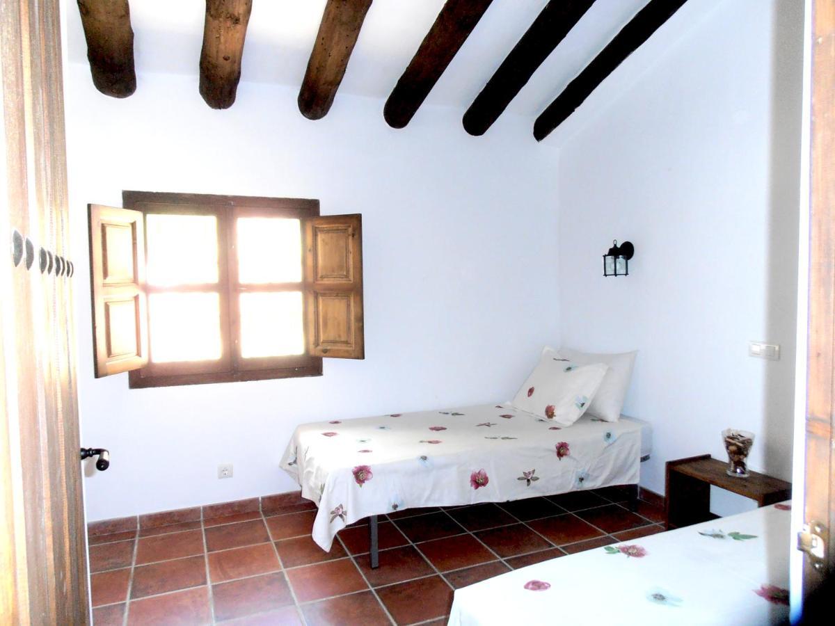 La Casa Del Agua Guest House Монтефрио Екстериор снимка