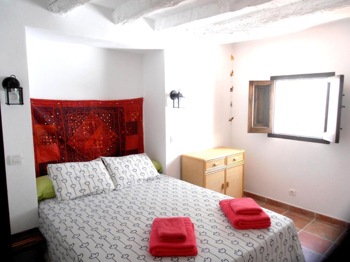 La Casa Del Agua Guest House Монтефрио Екстериор снимка